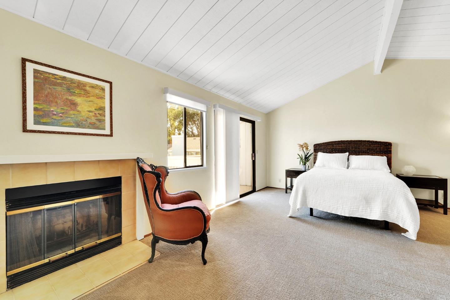 Detail Gallery Image 22 of 40 For 2958 Leotar Cir, Santa Cruz,  CA 95062 - 2 Beds | 2/1 Baths