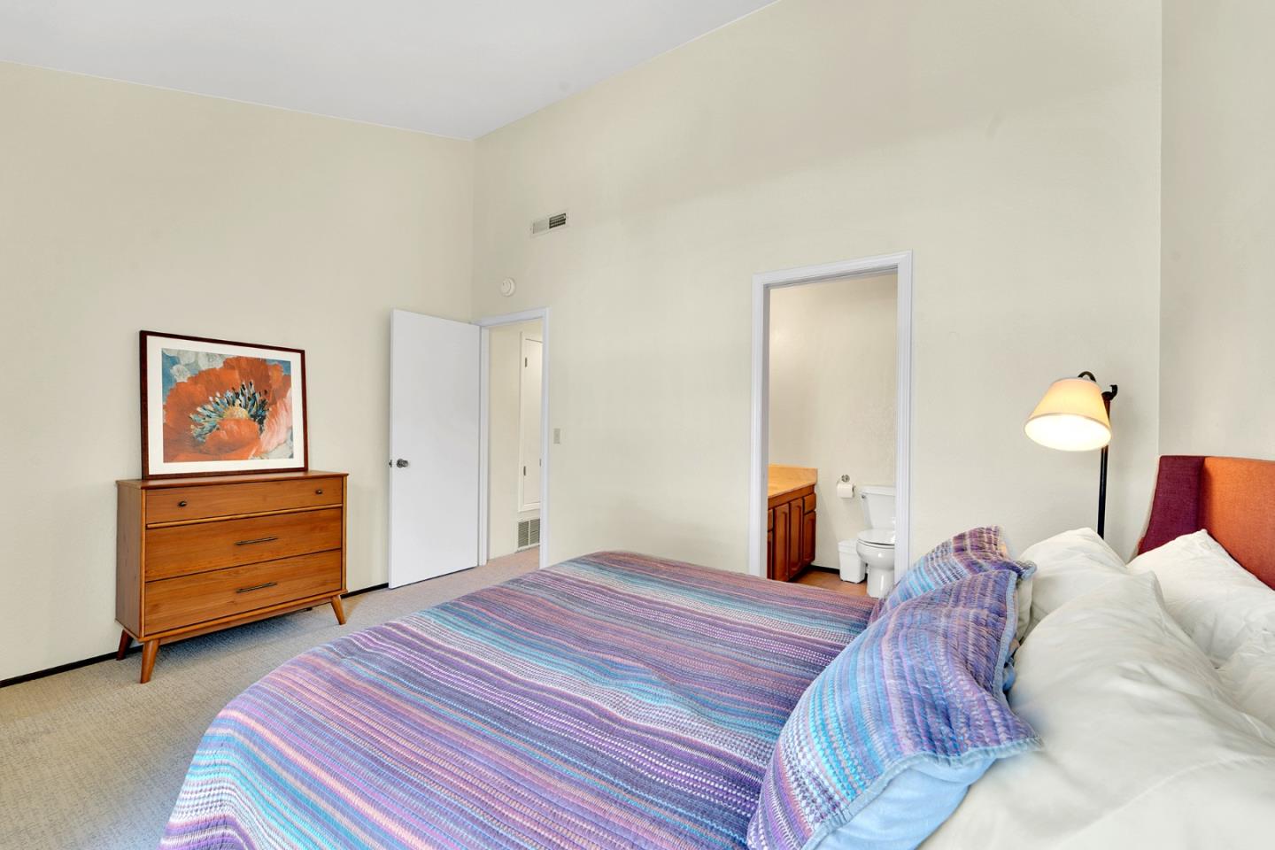 Detail Gallery Image 29 of 40 For 2958 Leotar Cir, Santa Cruz,  CA 95062 - 2 Beds | 2/1 Baths