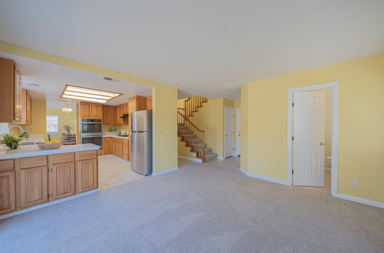 Detail Gallery Image 19 of 39 For 736 Potrero Way, Salinas,  CA 93907 - 3 Beds | 2/1 Baths