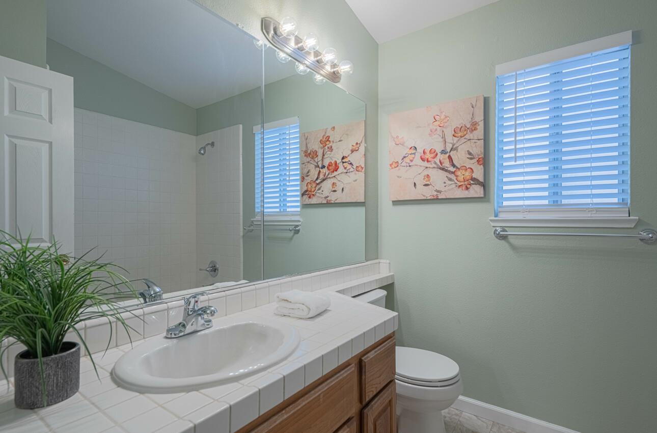 Detail Gallery Image 38 of 39 For 736 Potrero Way, Salinas,  CA 93907 - 3 Beds | 2/1 Baths