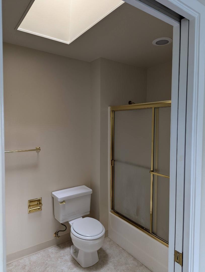 Detail Gallery Image 11 of 20 For 173 Sierra Vista Ave #4,  Mountain View,  CA 94043 - 2 Beds | 2/1 Baths