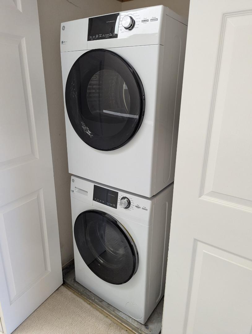 Detail Gallery Image 16 of 20 For 173 Sierra Vista Ave #4,  Mountain View,  CA 94043 - 2 Beds | 2/1 Baths