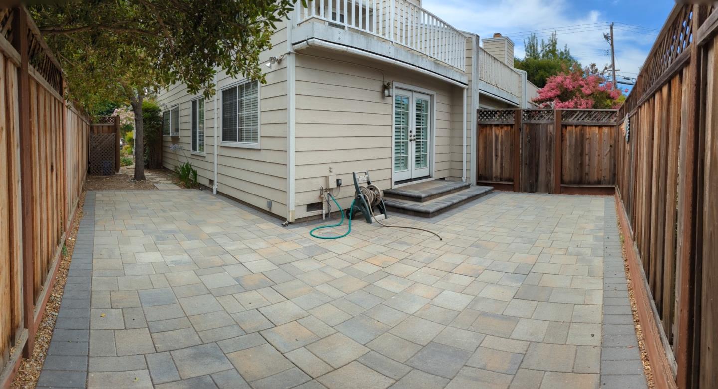Detail Gallery Image 17 of 20 For 173 Sierra Vista Ave #4,  Mountain View,  CA 94043 - 2 Beds | 2/1 Baths