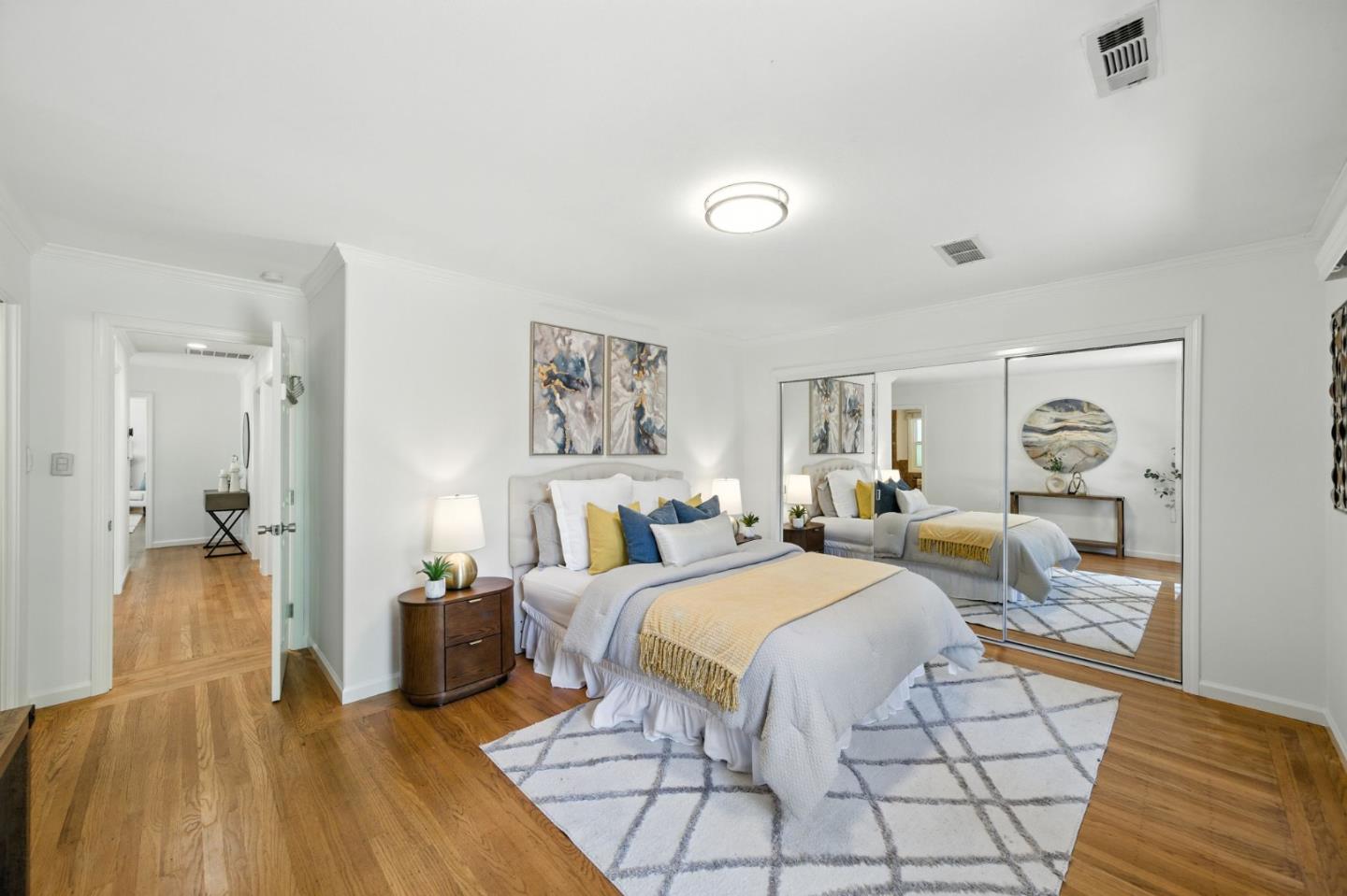 Detail Gallery Image 9 of 27 For 641 10th Ave, Menlo Park,  CA 94025 - 3 Beds | 2 Baths