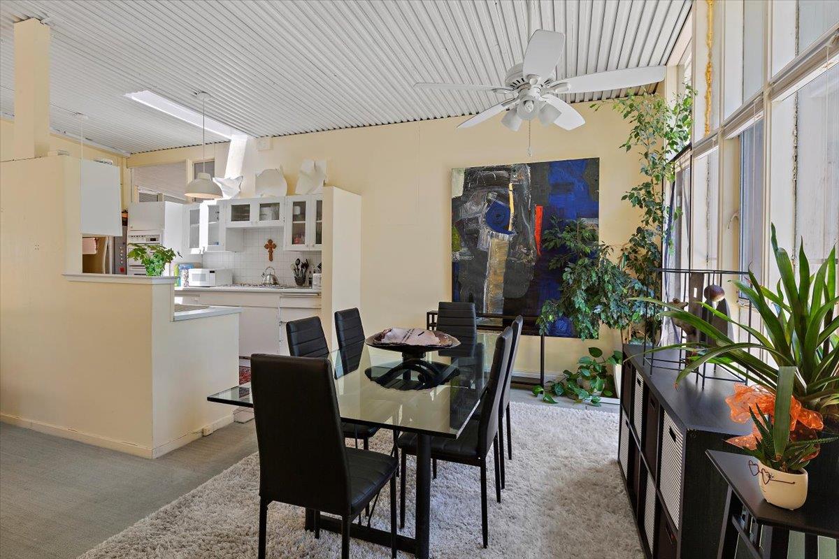 Detail Gallery Image 10 of 32 For 291 La Mesa Dr, Portola Valley,  CA 94028 - 4 Beds | 2 Baths