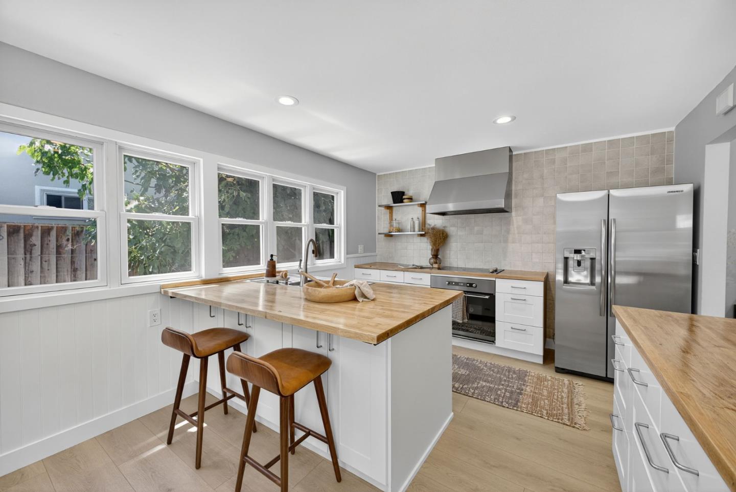 Detail Gallery Image 14 of 36 For 6340 Sponson Ct, San Jose,  CA 95123 - 4 Beds | 2 Baths