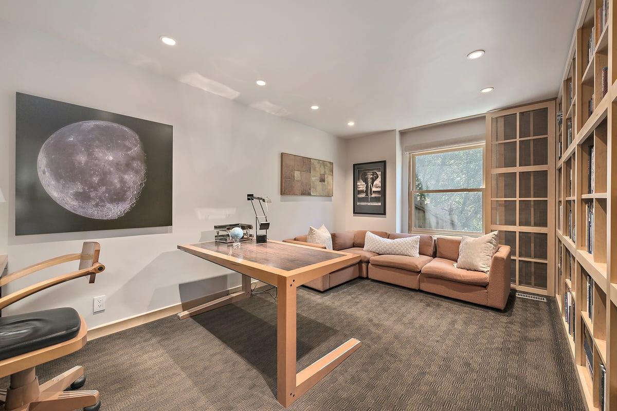 Detail Gallery Image 22 of 26 For 2618 Belmont Canyon Rd, Belmont,  CA 94002 - 4 Beds | 2/2 Baths