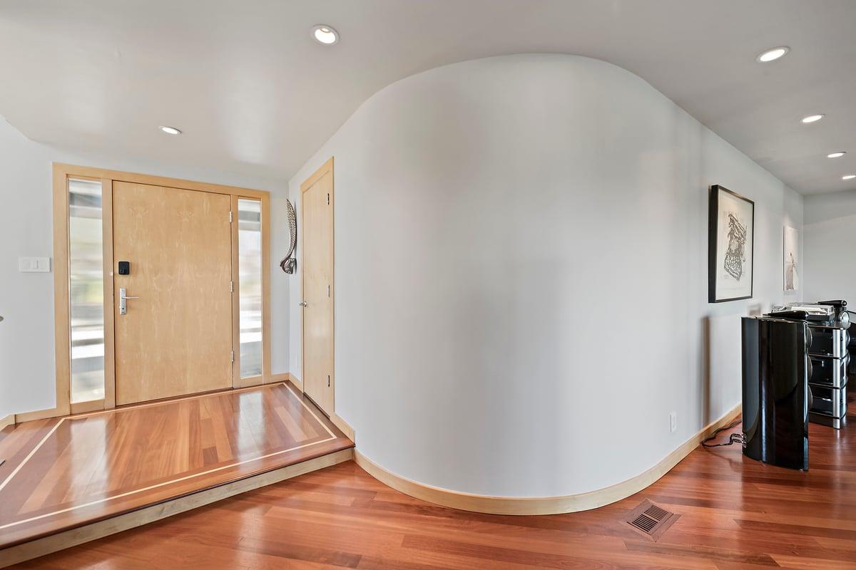 Detail Gallery Image 3 of 26 For 2618 Belmont Canyon Rd, Belmont,  CA 94002 - 4 Beds | 2/2 Baths