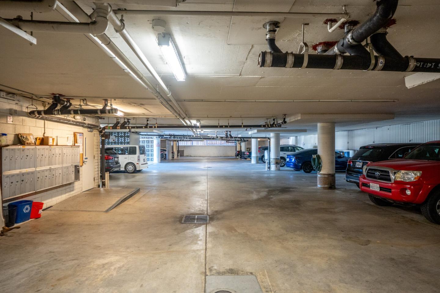 Detail Gallery Image 15 of 16 For 222 Laurel St #211,  San Carlos,  CA 94070 - 2 Beds | 1 Baths