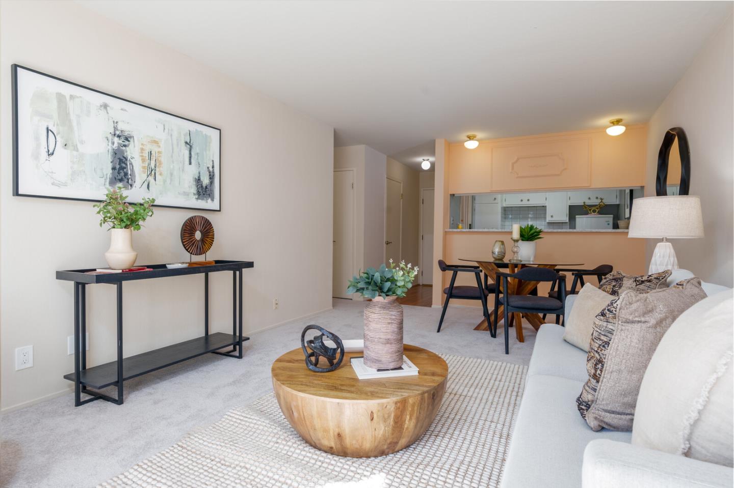 Detail Gallery Image 4 of 16 For 222 Laurel St #211,  San Carlos,  CA 94070 - 2 Beds | 1 Baths