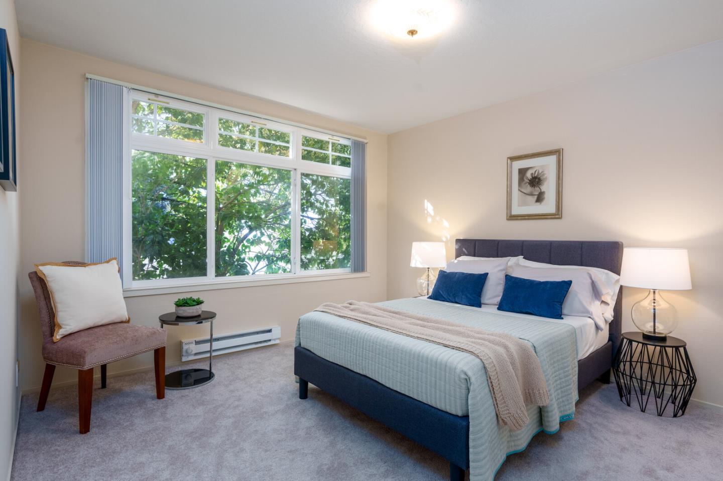 Detail Gallery Image 9 of 16 For 222 Laurel St #211,  San Carlos,  CA 94070 - 2 Beds | 1 Baths