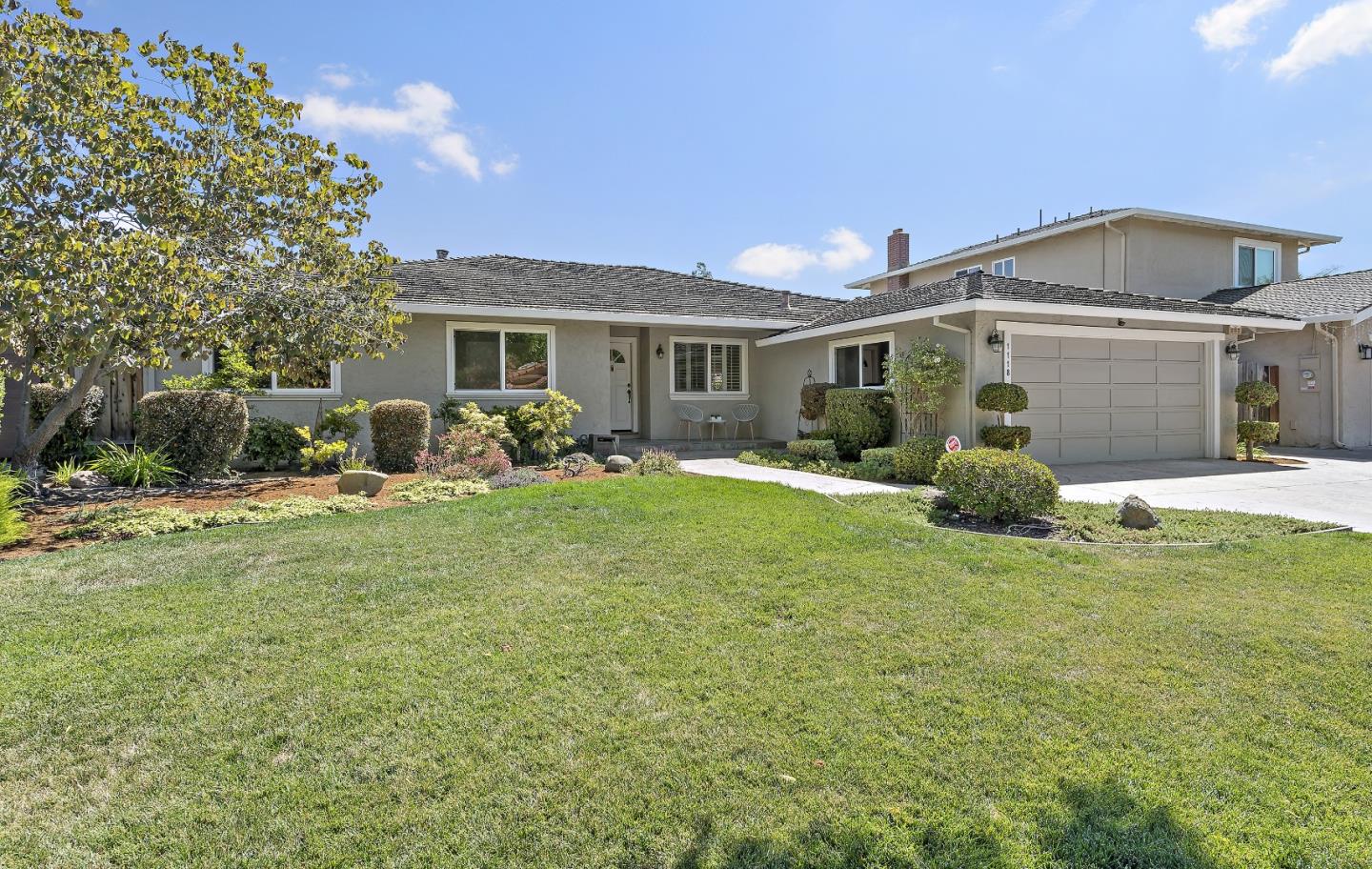Detail Gallery Image 2 of 38 For 1118 Zinfandel Way, San Jose,  CA 95120 - 4 Beds | 2/1 Baths