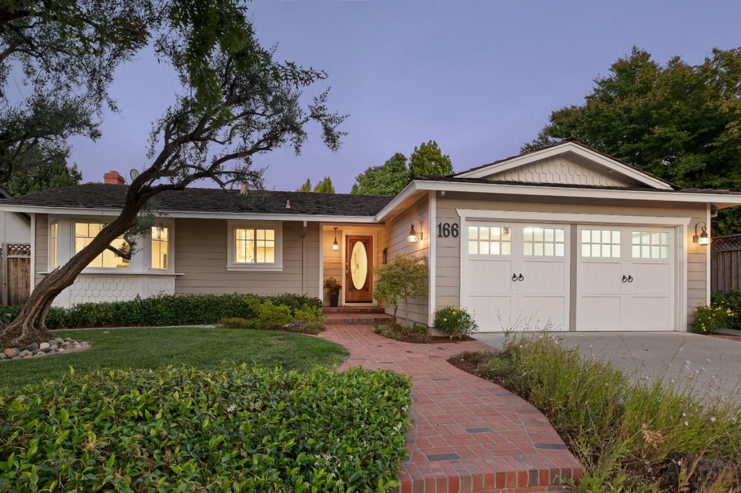 Detail Gallery Image 2 of 29 For 166 Butano Ave, Sunnyvale,  CA 94086 - 4 Beds | 2 Baths