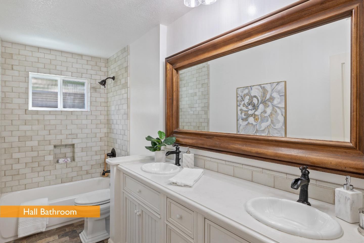 Detail Gallery Image 22 of 29 For 166 Butano Ave, Sunnyvale,  CA 94086 - 4 Beds | 2 Baths