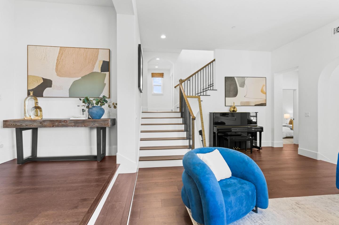 Detail Gallery Image 4 of 70 For 42059 Vinha Way, Fremont,  CA 94539 - 4 Beds | 4/1 Baths