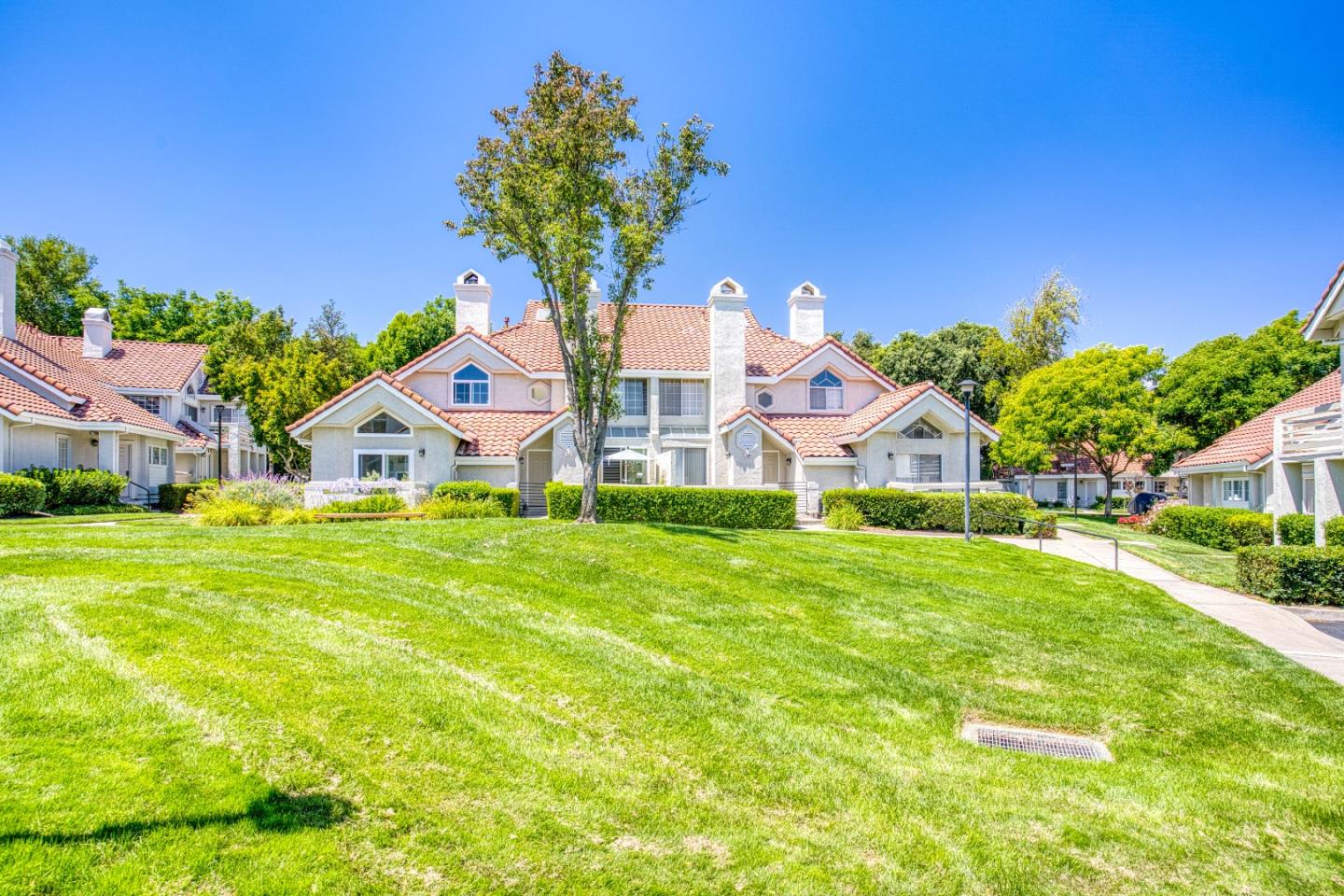 Detail Gallery Image 25 of 35 For 11870 Flanagan Ct, Dublin,  CA 94568 - 2 Beds | 1/1 Baths