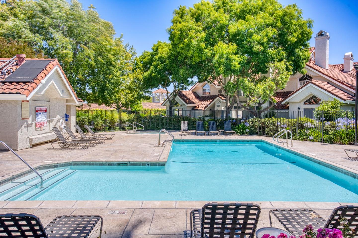 Detail Gallery Image 28 of 35 For 11870 Flanagan Ct, Dublin,  CA 94568 - 2 Beds | 1/1 Baths