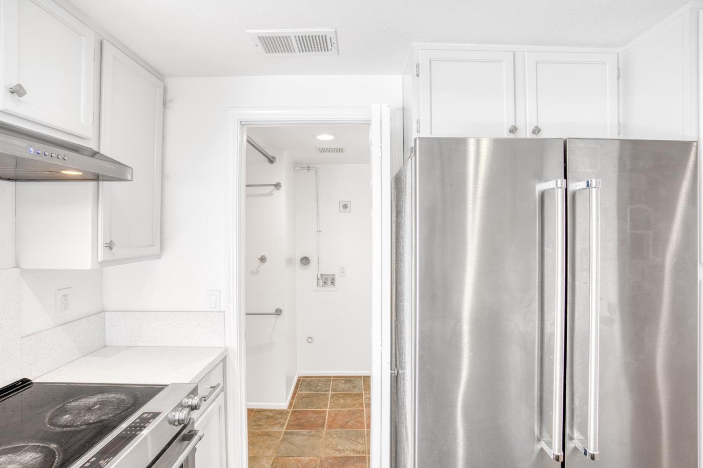 Detail Gallery Image 8 of 35 For 11870 Flanagan Ct, Dublin,  CA 94568 - 2 Beds | 1/1 Baths