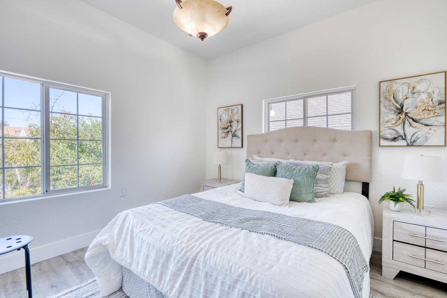 Detail Gallery Image 22 of 38 For 2036 E 20th St, Oakland,  CA 94606 - 4 Beds | 2 Baths