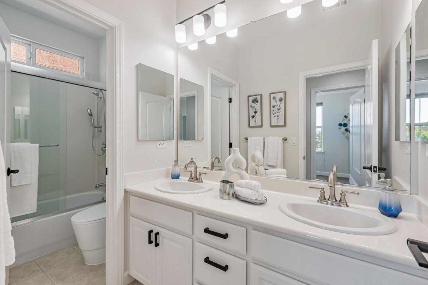 Detail Gallery Image 35 of 46 For 841 E River Pkwy, Santa Clara,  CA 95054 - 5 Beds | 3/1 Baths