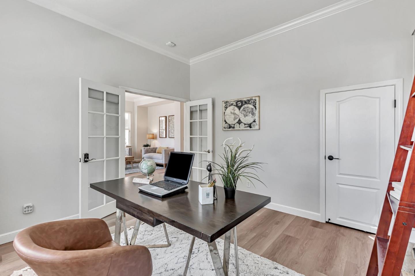 Detail Gallery Image 9 of 46 For 841 E River Pkwy, Santa Clara,  CA 95054 - 5 Beds | 3/1 Baths