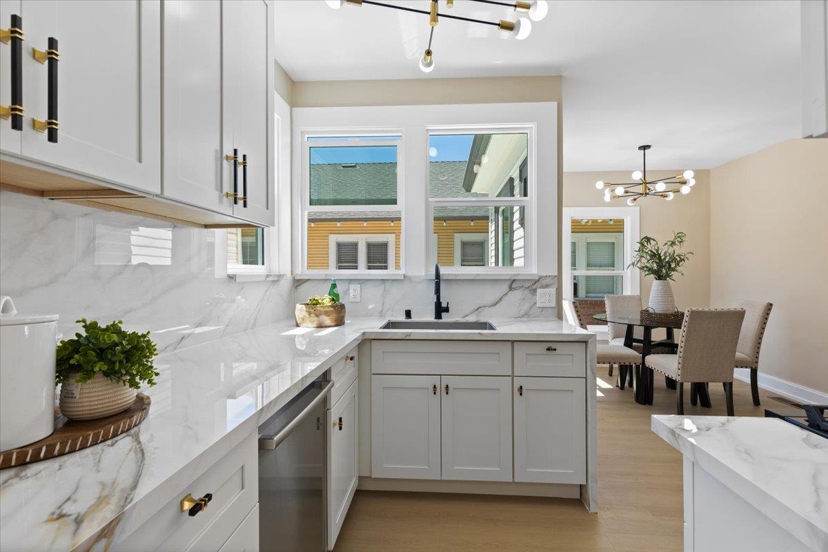 Detail Gallery Image 21 of 44 For 82 Hollywood Ave, San Jose,  CA 95112 - 4 Beds | 2 Baths