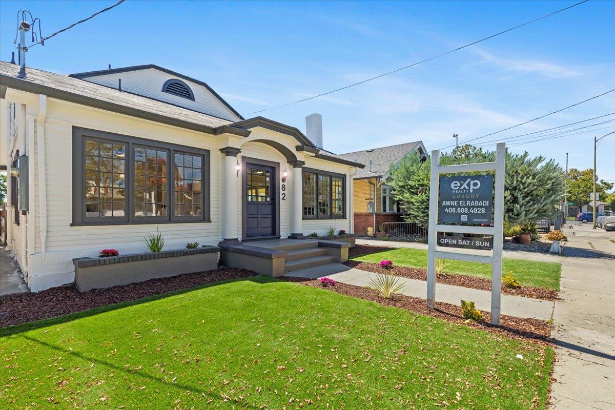 Detail Gallery Image 5 of 44 For 82 Hollywood Ave, San Jose,  CA 95112 - 4 Beds | 2 Baths