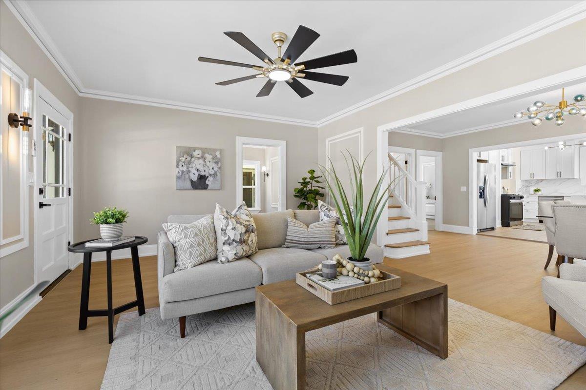 Detail Gallery Image 8 of 44 For 82 Hollywood Ave, San Jose,  CA 95112 - 4 Beds | 2 Baths