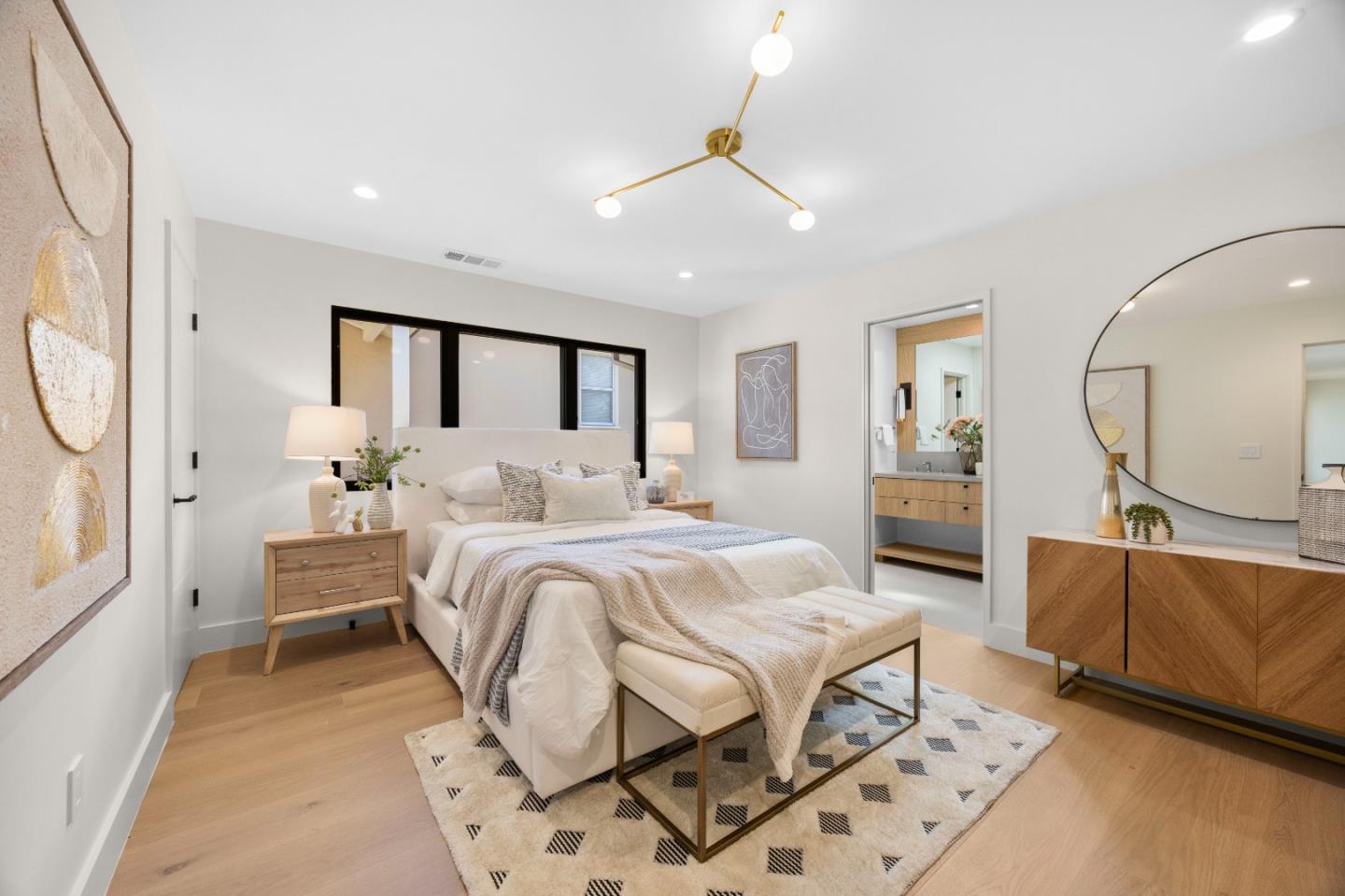 Detail Gallery Image 17 of 47 For 510 Yale Dr, San Mateo,  CA 94402 - 5 Beds | 3/1 Baths