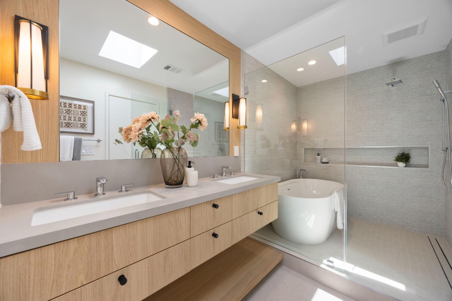 Detail Gallery Image 24 of 47 For 510 Yale Dr, San Mateo,  CA 94402 - 5 Beds | 3/1 Baths