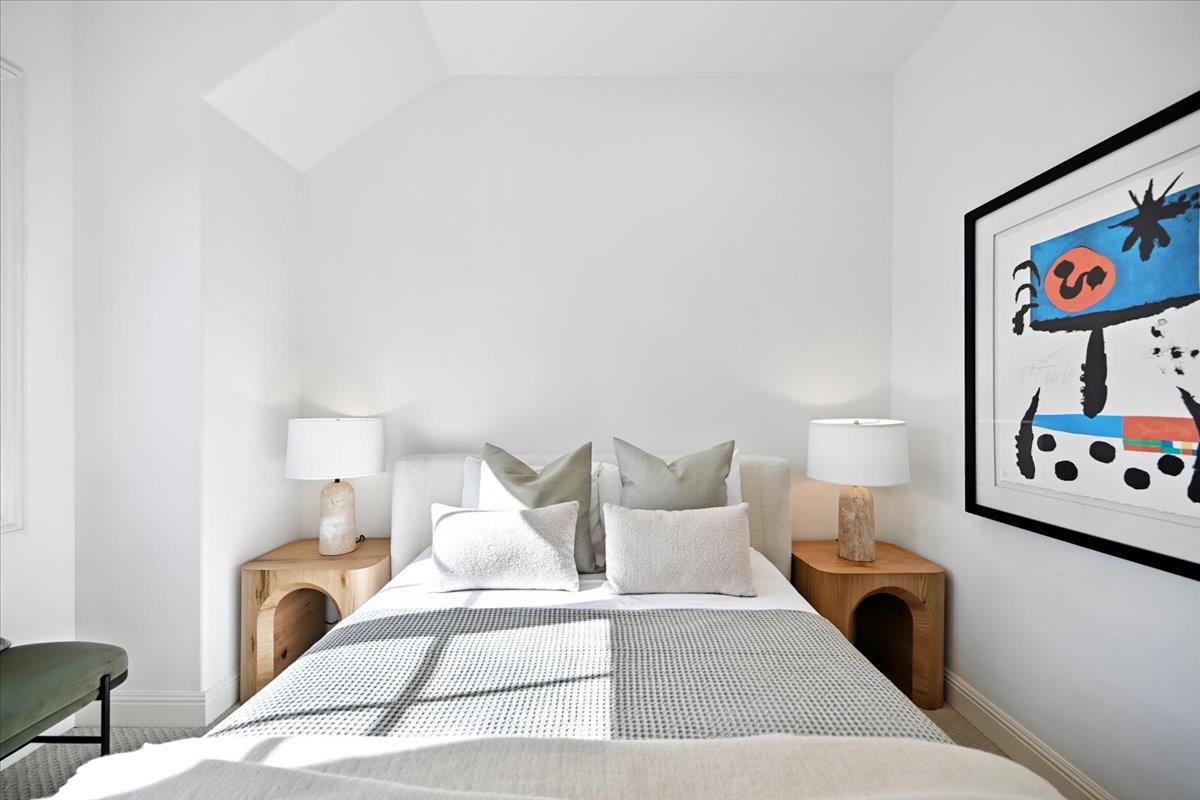 Detail Gallery Image 43 of 62 For 1021 Fife Ave, Palo Alto,  CA 94301 - 4 Beds | 3 Baths