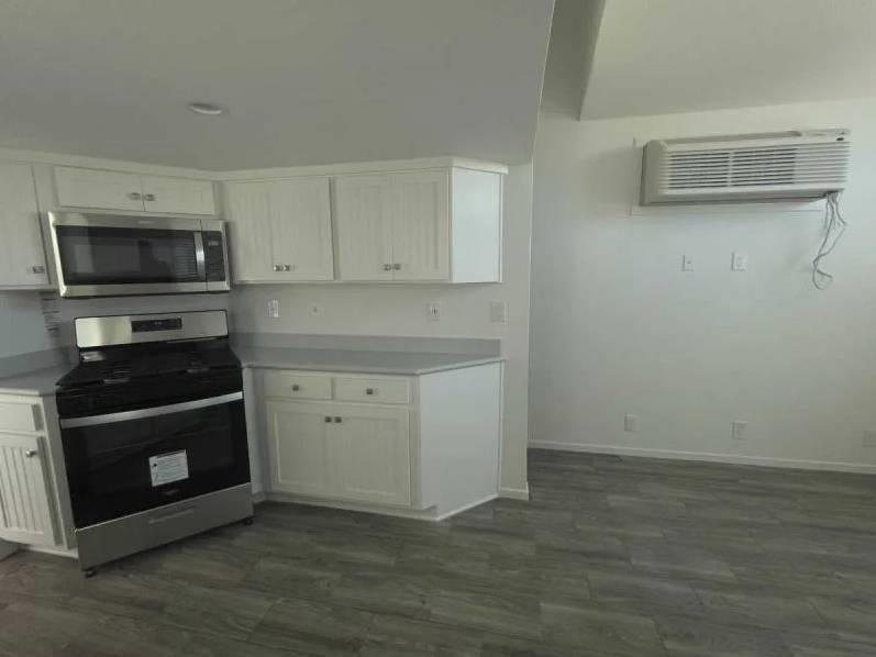 Detail Gallery Image 15 of 25 For 1121 Orcutt Rd #15,  San Luis Obispo,  CA 93401 - 1 Beds | 1 Baths