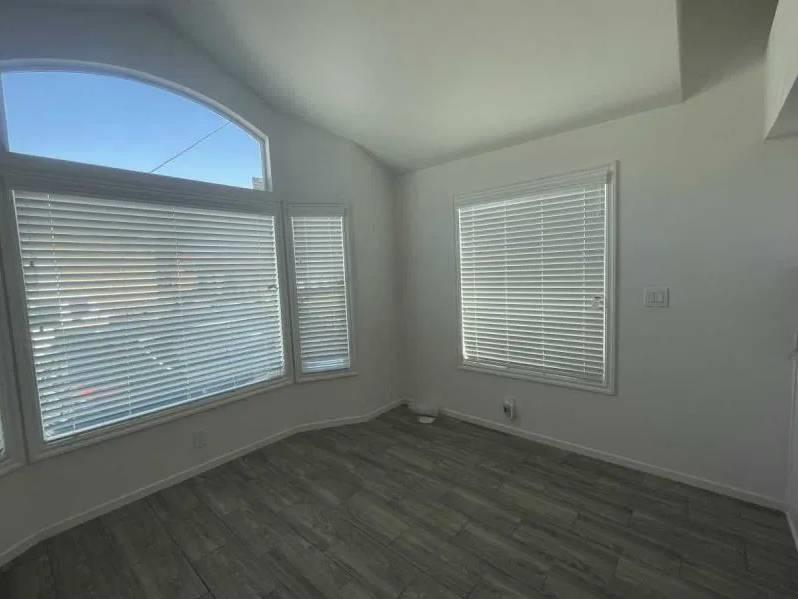 Detail Gallery Image 16 of 25 For 1121 Orcutt Rd #15,  San Luis Obispo,  CA 93401 - 1 Beds | 1 Baths
