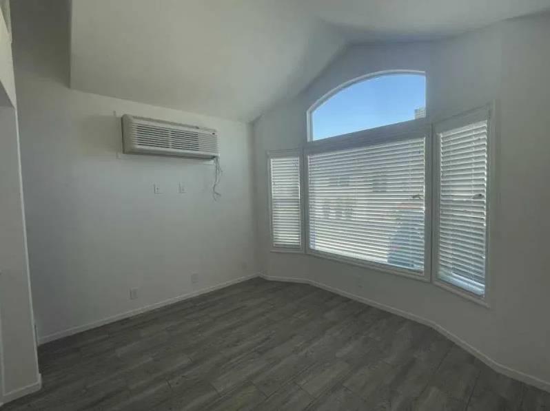 Detail Gallery Image 17 of 25 For 1121 Orcutt Rd #15,  San Luis Obispo,  CA 93401 - 1 Beds | 1 Baths
