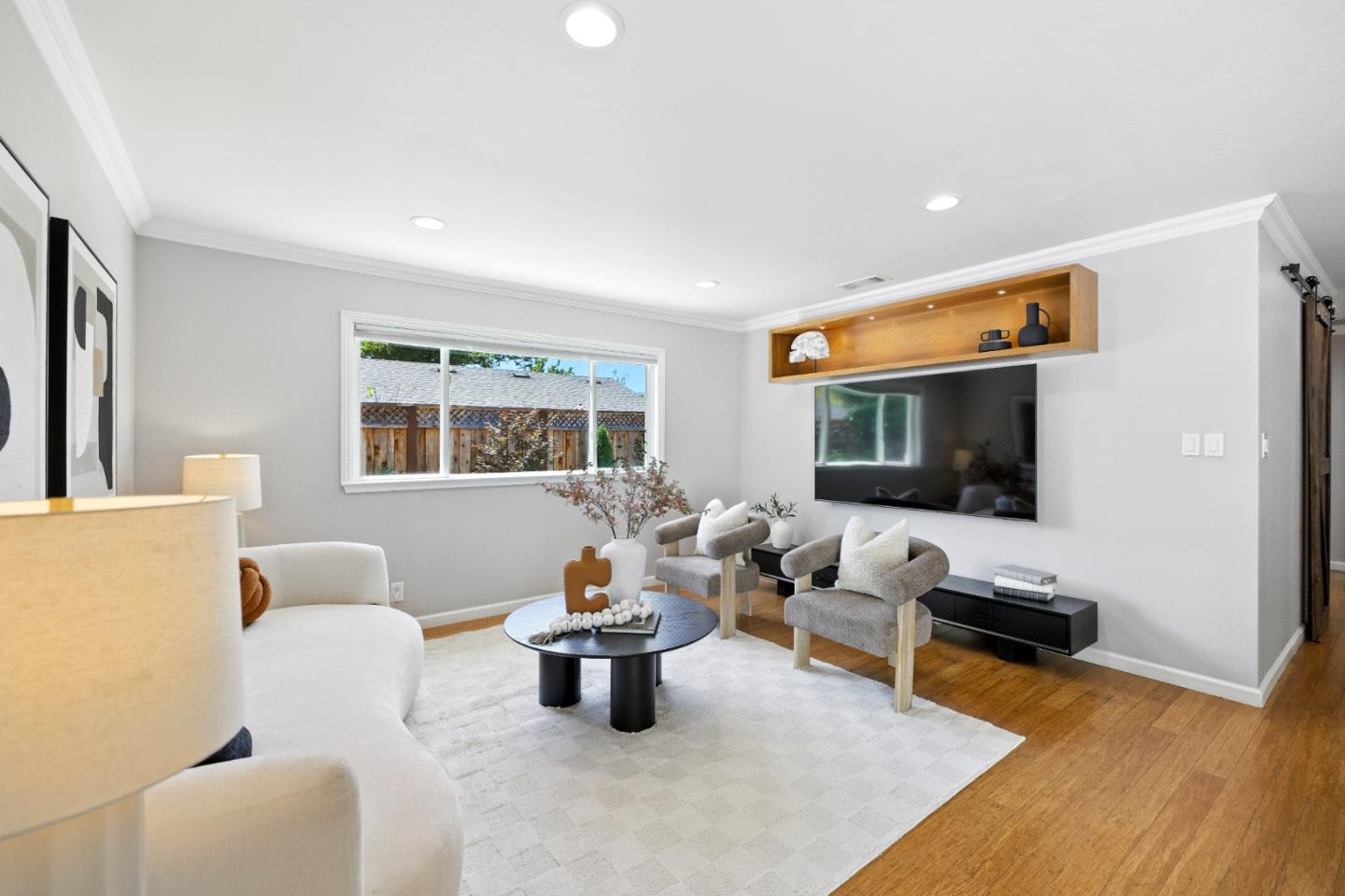Detail Gallery Image 4 of 77 For 1566 Willowgate Dr, San Jose,  CA 95118 - 4 Beds | 3 Baths