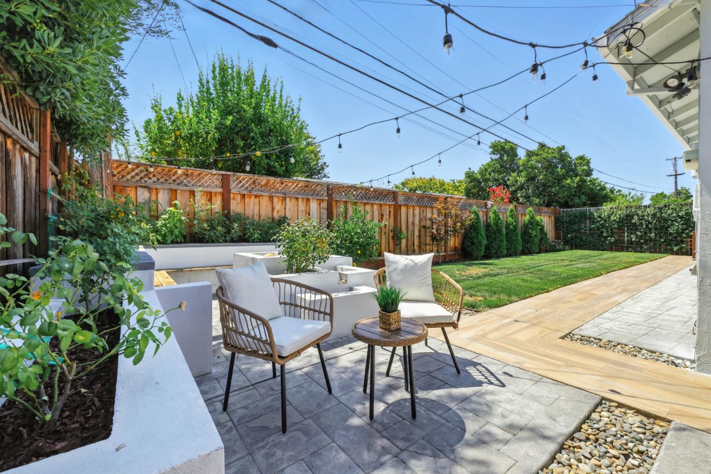 Detail Gallery Image 55 of 77 For 1566 Willowgate Dr, San Jose,  CA 95118 - 4 Beds | 3 Baths