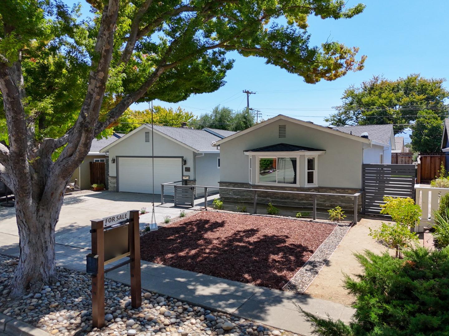 Detail Gallery Image 68 of 77 For 1566 Willowgate Dr, San Jose,  CA 95118 - 4 Beds | 3 Baths