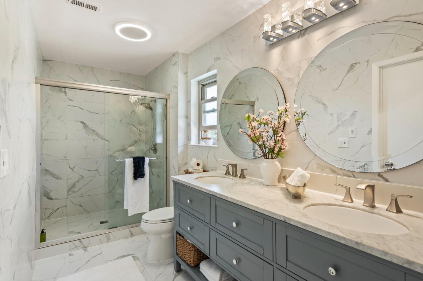 Detail Gallery Image 25 of 51 For 3 Saint Louis Ln, Pleasant Hill,  CA 94523 - 4 Beds | 2/1 Baths