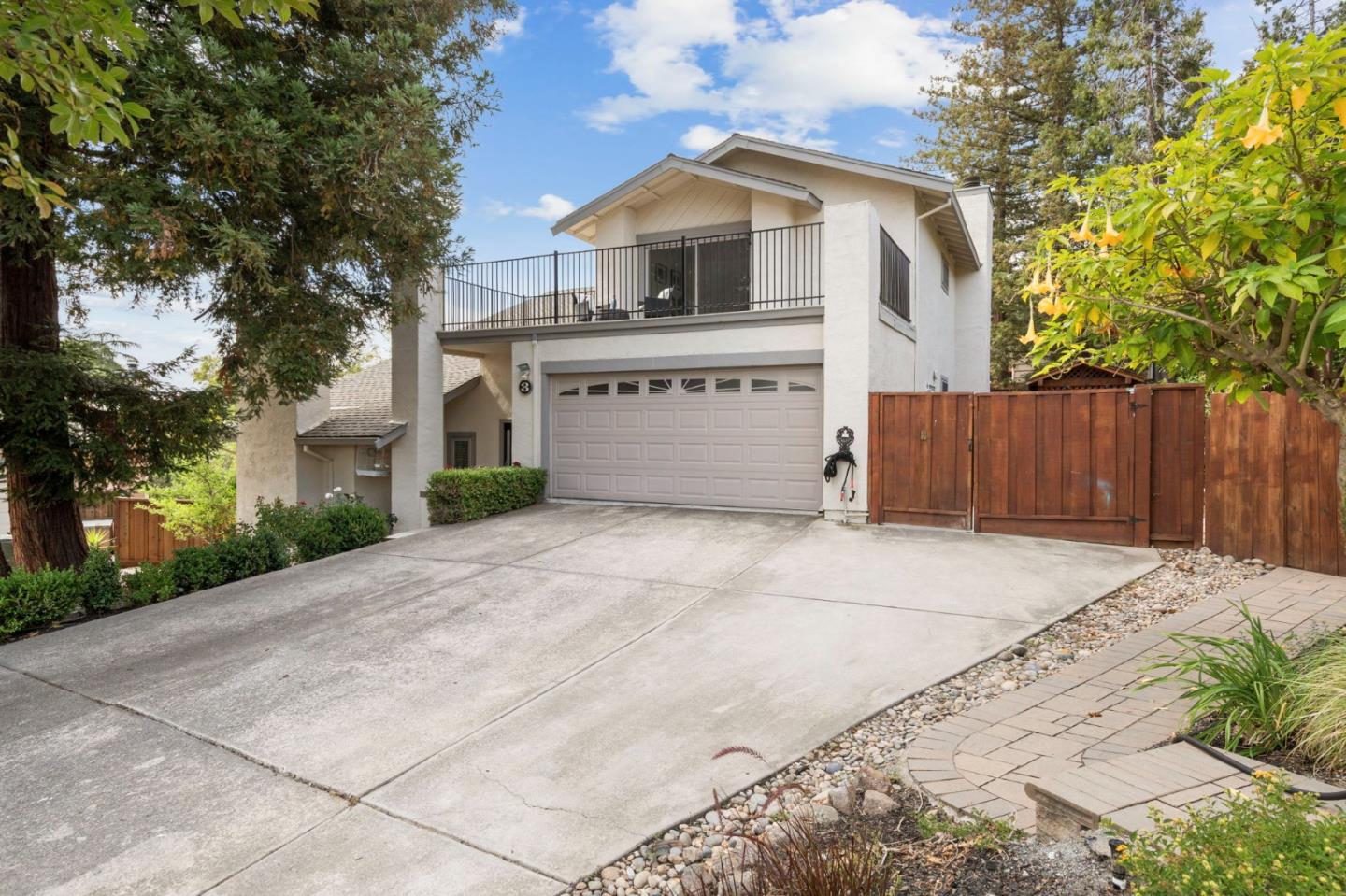 Detail Gallery Image 3 of 51 For 3 Saint Louis Ln, Pleasant Hill,  CA 94523 - 4 Beds | 2/1 Baths