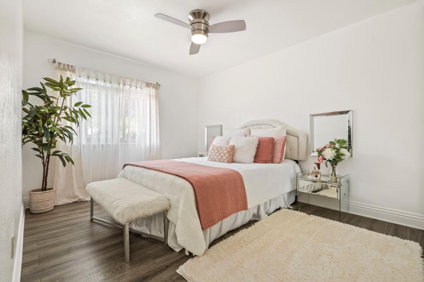 Detail Gallery Image 38 of 51 For 3 Saint Louis Ln, Pleasant Hill,  CA 94523 - 4 Beds | 2/1 Baths