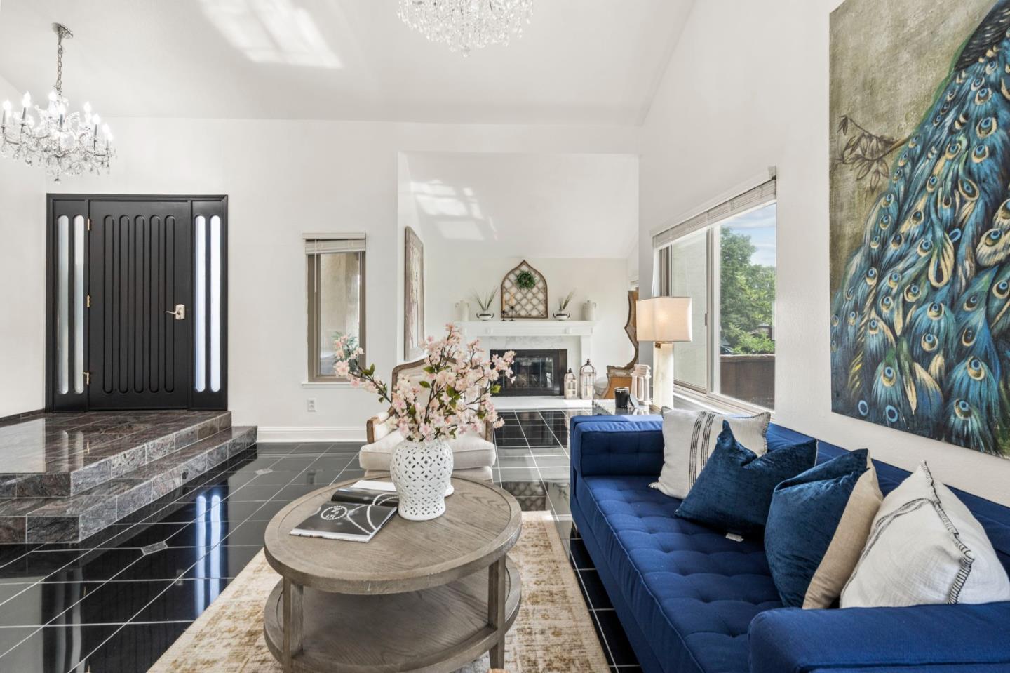 Detail Gallery Image 9 of 51 For 3 Saint Louis Ln, Pleasant Hill,  CA 94523 - 4 Beds | 2/1 Baths