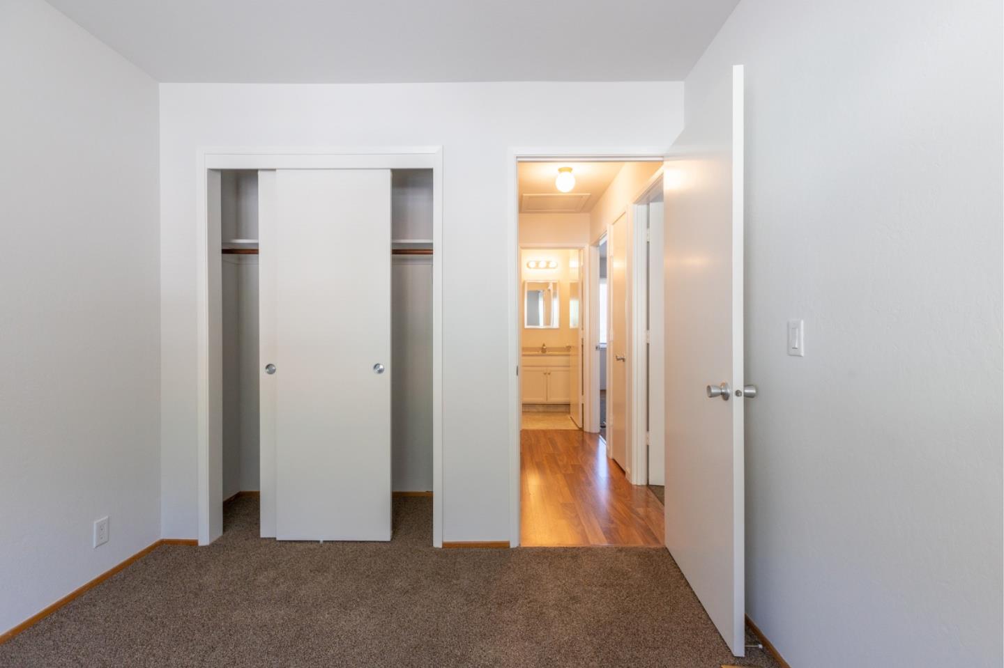 Detail Gallery Image 14 of 21 For 1122 Grand Teton Dr, Pacifica,  CA 94044 - 3 Beds | 2 Baths