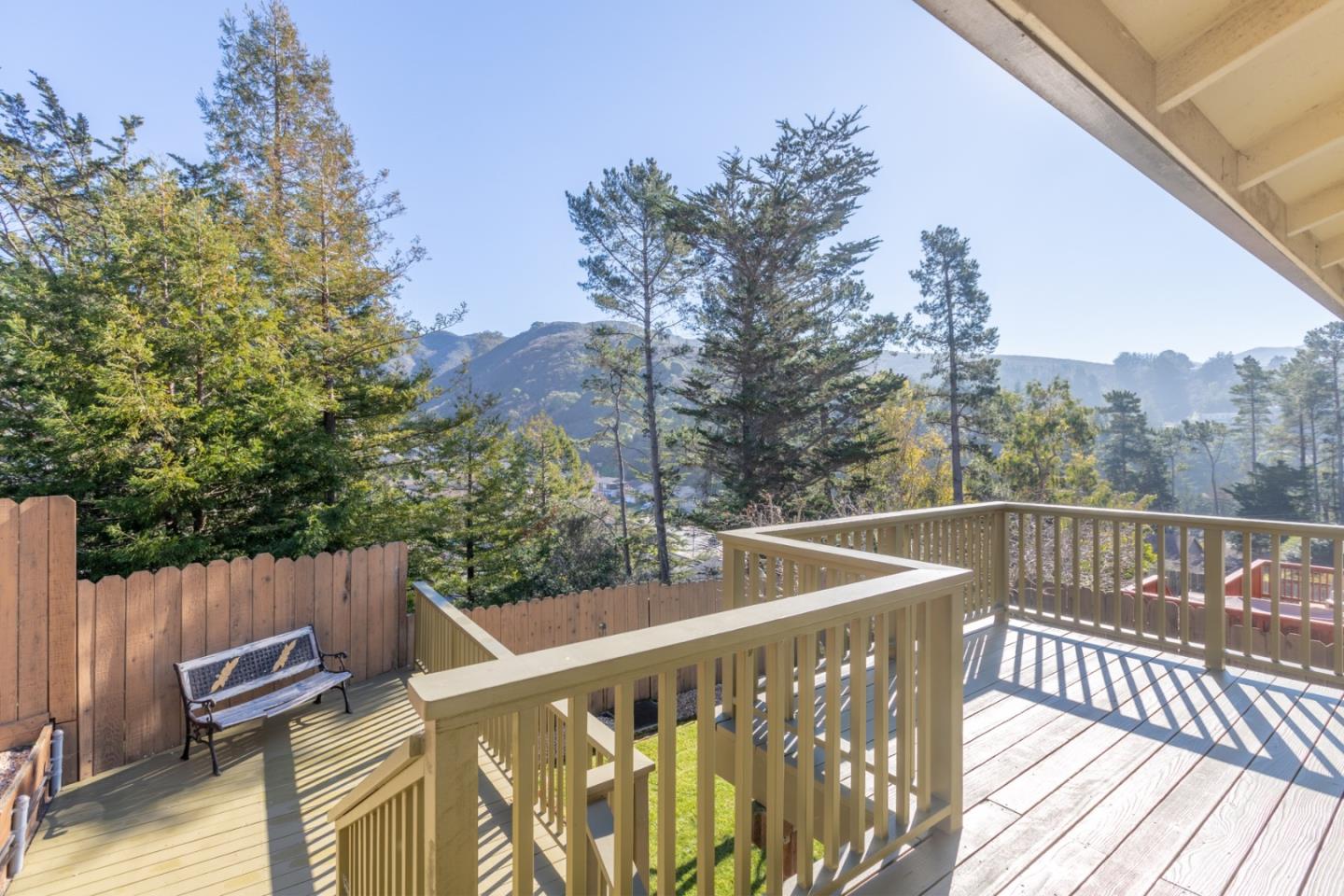 Detail Gallery Image 17 of 21 For 1122 Grand Teton Dr, Pacifica,  CA 94044 - 3 Beds | 2 Baths
