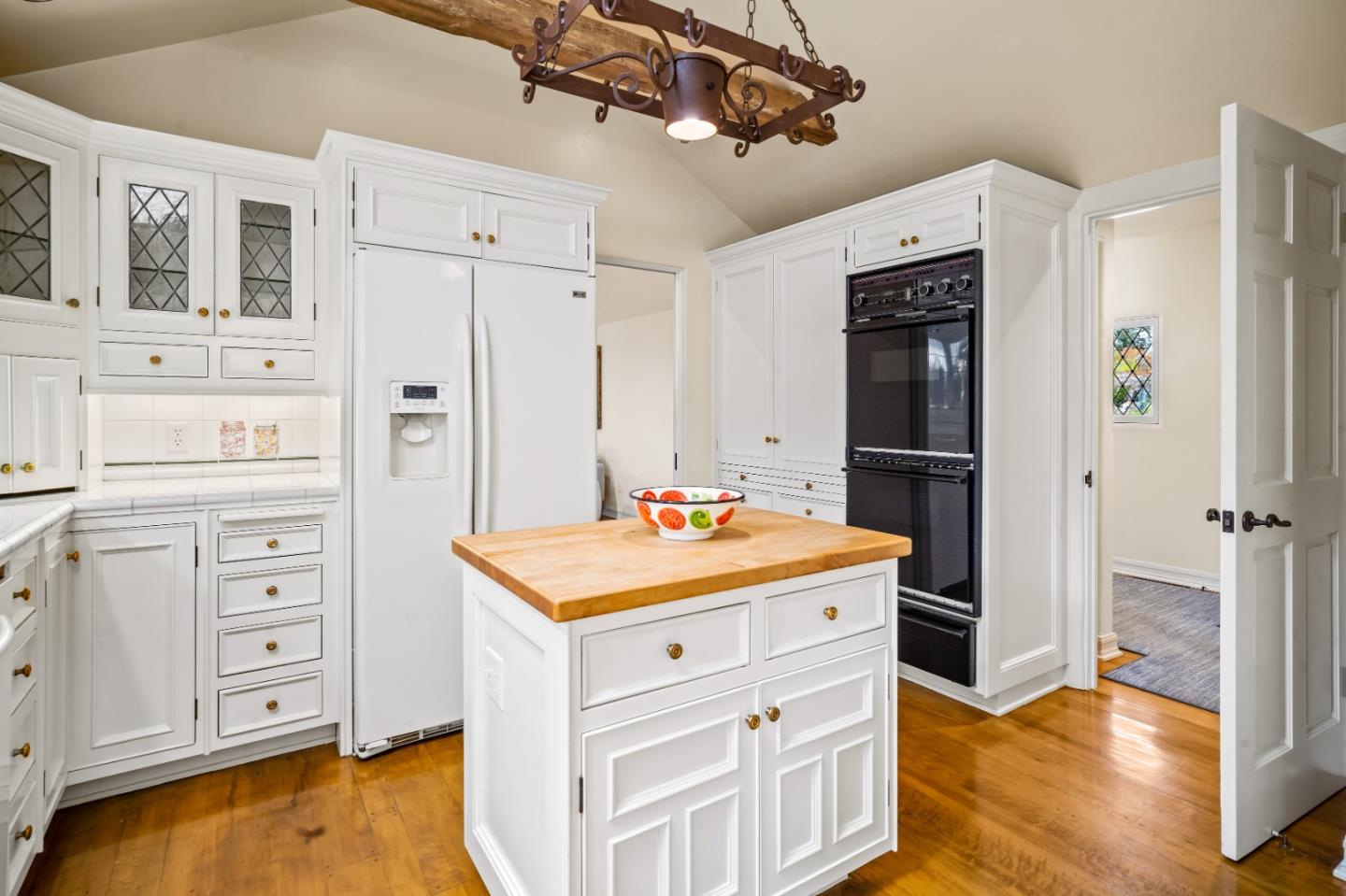 Detail Gallery Image 14 of 29 For 0 Se Corner Santa Rita and 6th, Carmel,  CA 93921 - 3 Beds | 3 Baths