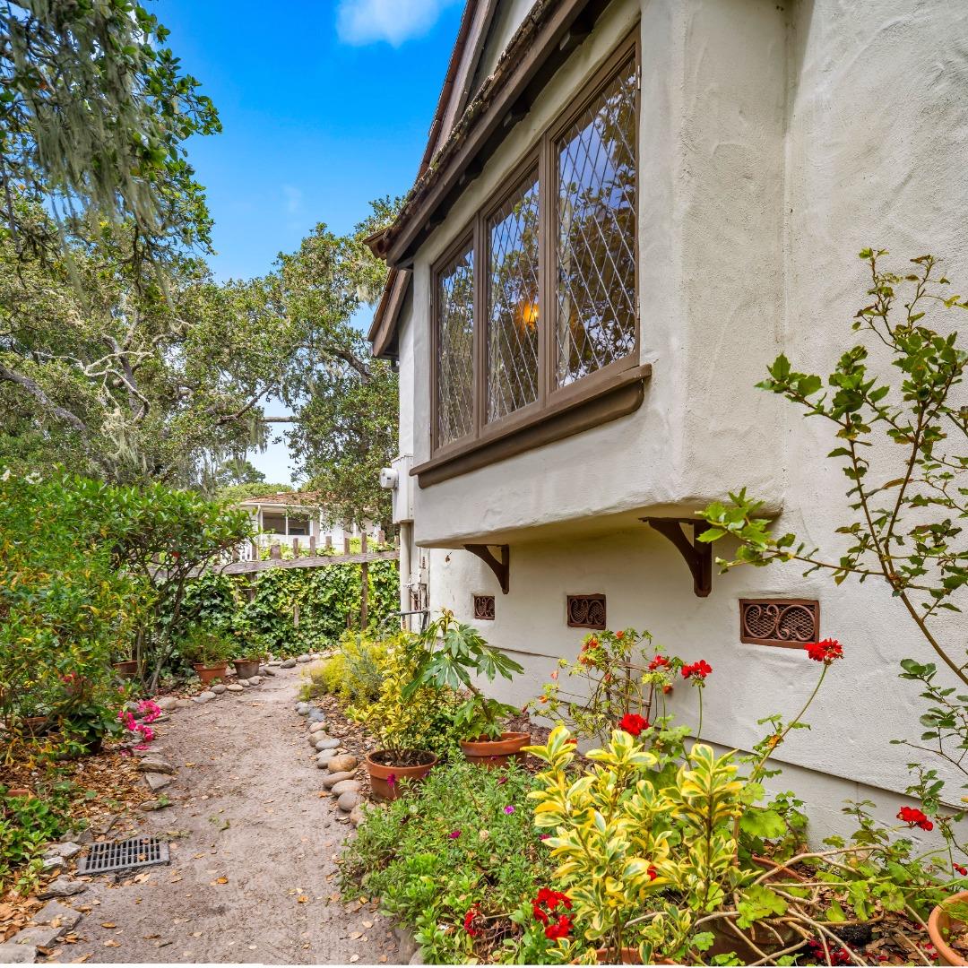 Detail Gallery Image 26 of 29 For 0 Se Corner Santa Rita and 6th, Carmel,  CA 93921 - 3 Beds | 3 Baths