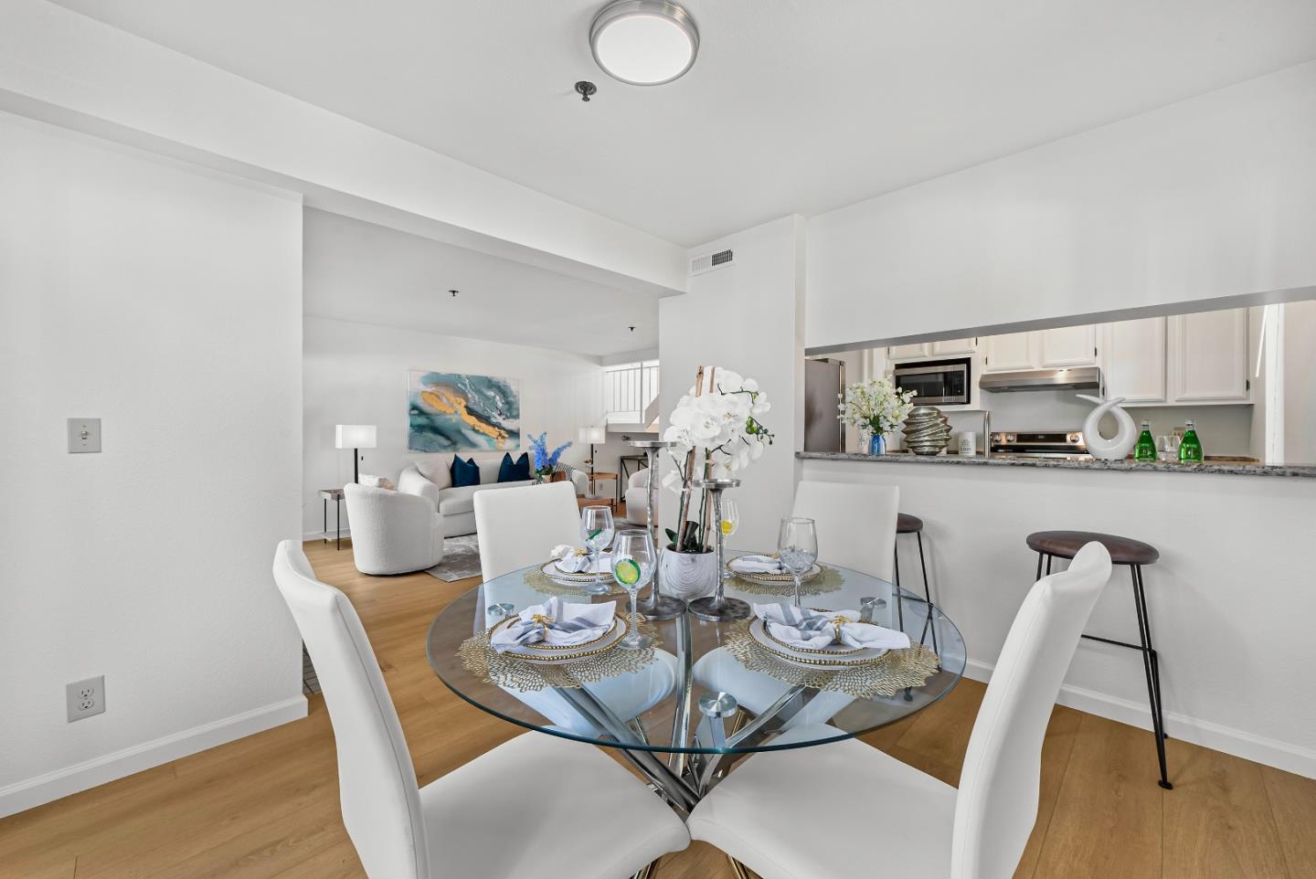 Detail Gallery Image 11 of 49 For 181 Centre St #29,  Mountain View,  CA 94041 - 2 Beds | 2 Baths