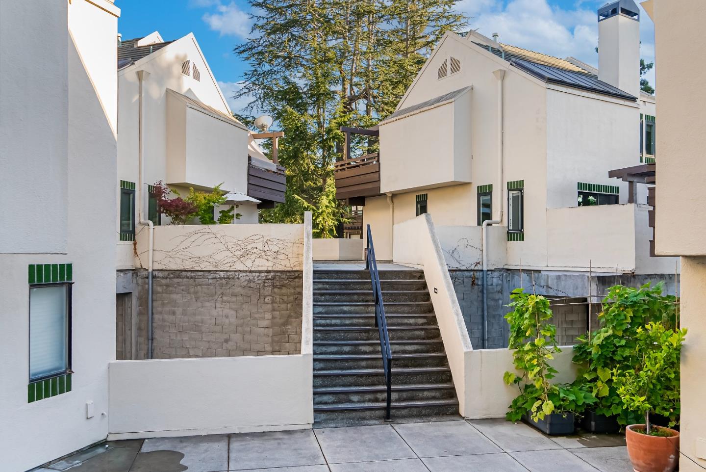 Detail Gallery Image 41 of 49 For 181 Centre St #29,  Mountain View,  CA 94041 - 2 Beds | 2 Baths