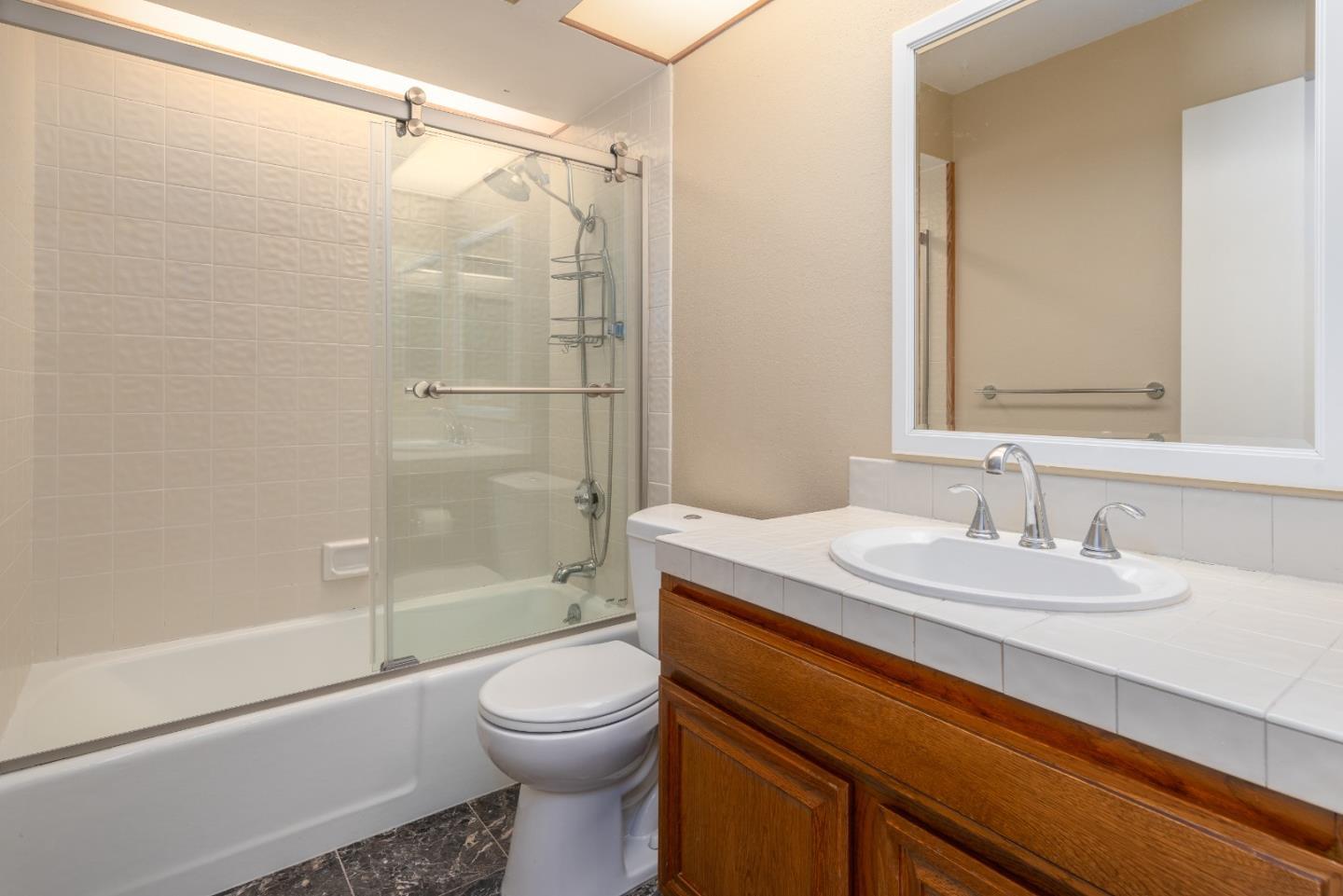 Detail Gallery Image 30 of 44 For 6 Sorrel Ln, San Carlos,  CA 94070 - 3 Beds | 2/1 Baths