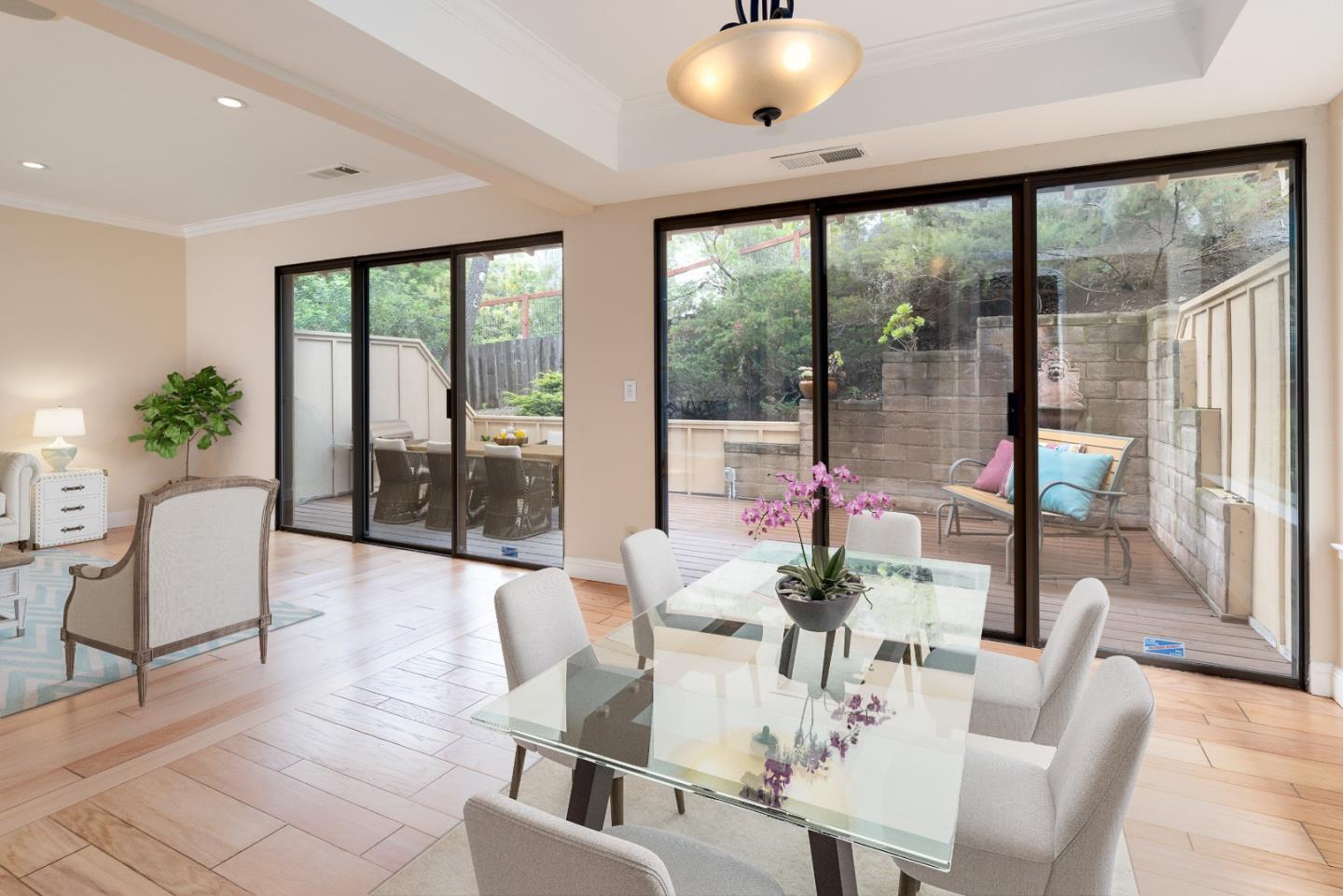 Detail Gallery Image 6 of 44 For 6 Sorrel Ln, San Carlos,  CA 94070 - 3 Beds | 2/1 Baths