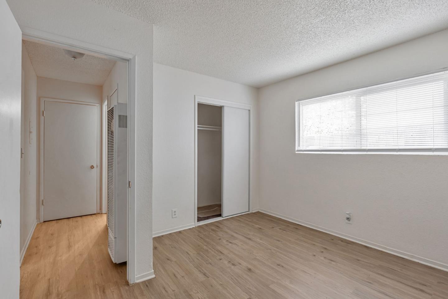 Detail Gallery Image 14 of 19 For 360 N Calaveras St, Fresno,  CA 93701 - – Beds | – Baths